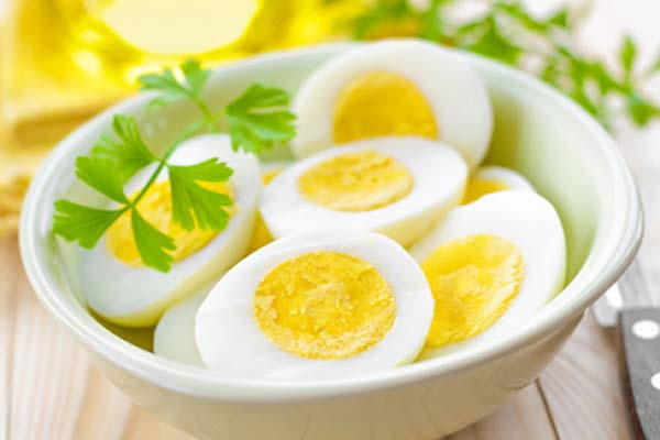 Eggs: Super Food or Cholesterol Bomb?