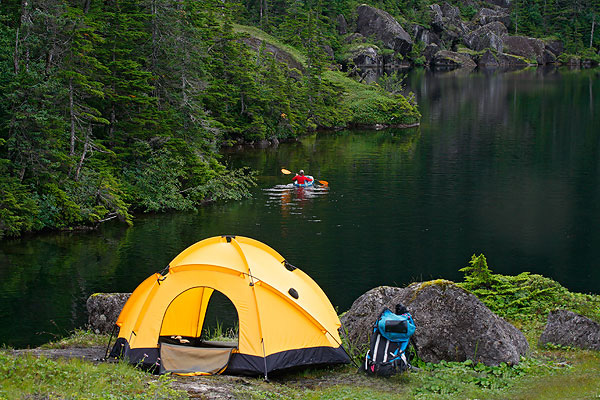 How To Choose a Tourist Tent